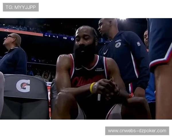 快船108-110憾负76人，哈登空砍28分里程悲