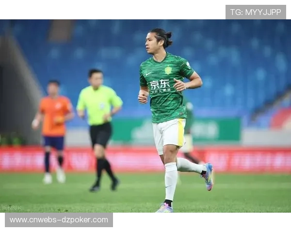 张玉宁立柱错失进球，国安主场5球盛宴谢球迷