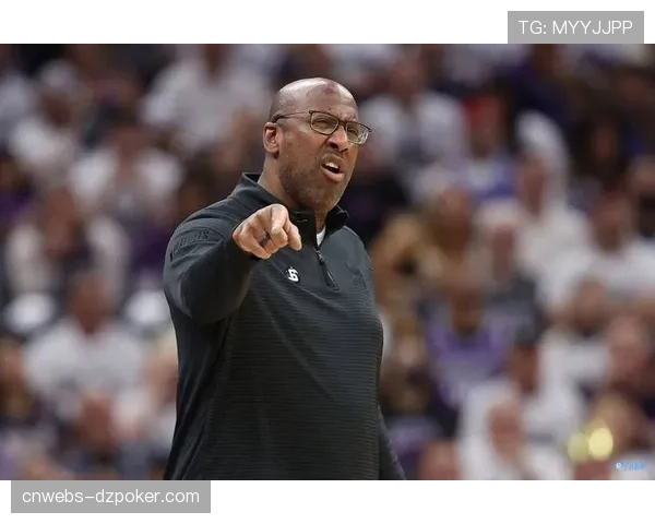 迈克·布朗谈国王队文化重建：数据分析与球队化学反应的平衡